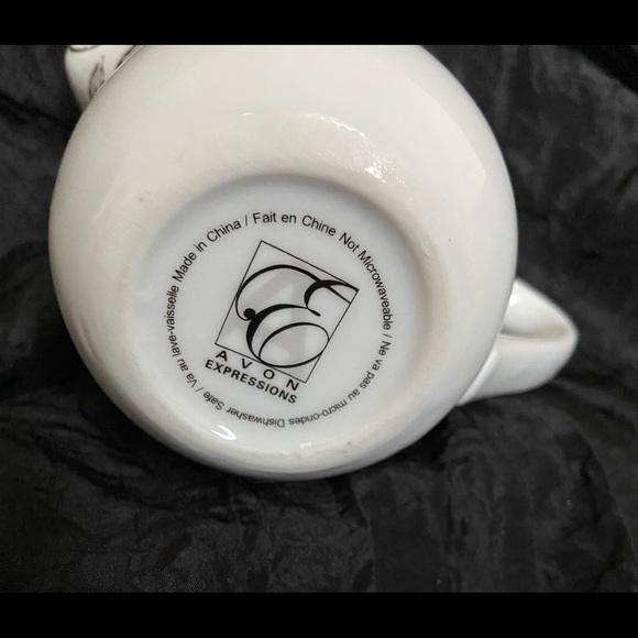 Vintage AVON Expressions Gold Trimmed Creamer Sugar Bowl 3 pcs - Picture 2 of 2